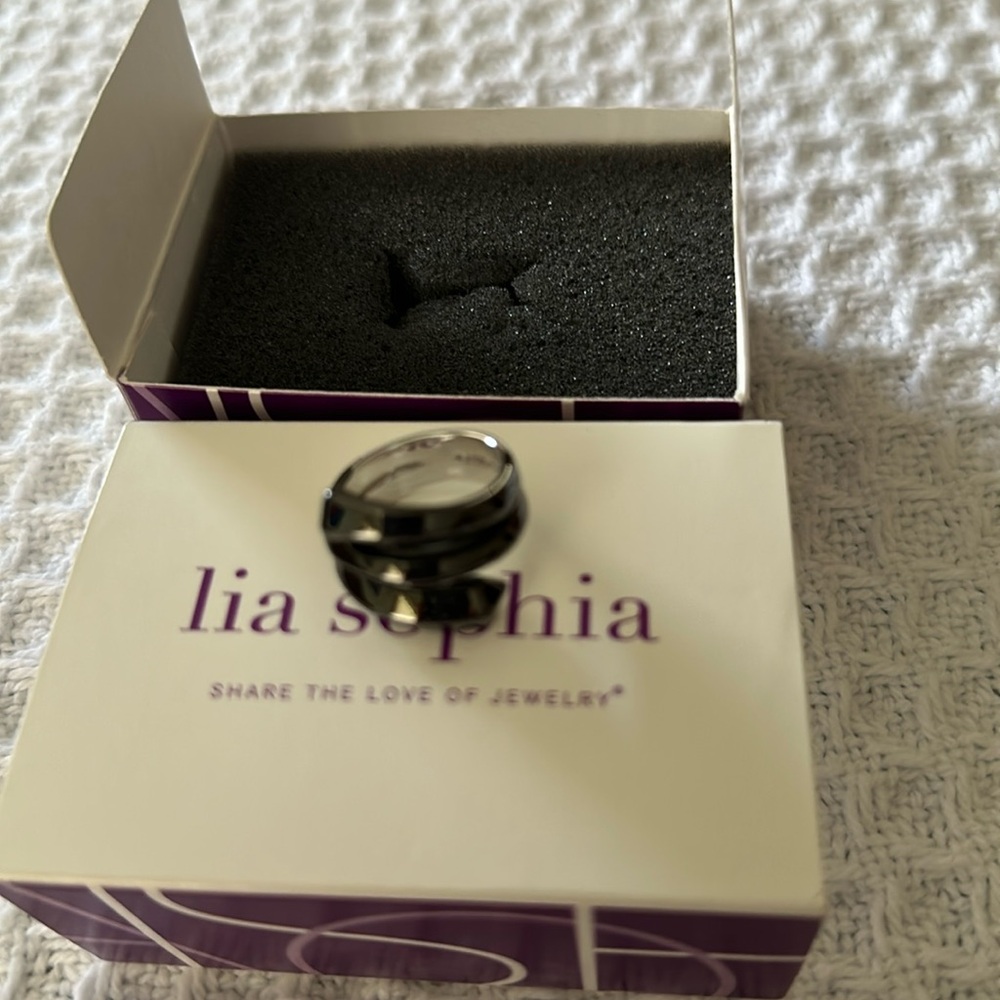 Lia Sophia Decoy Ring